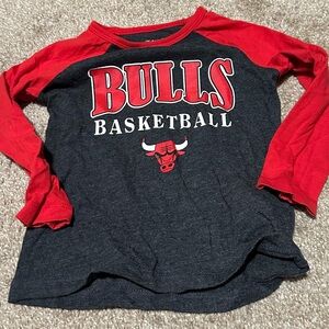 NBA Bulls Kids Long Sleeve Tee - Red and Gray